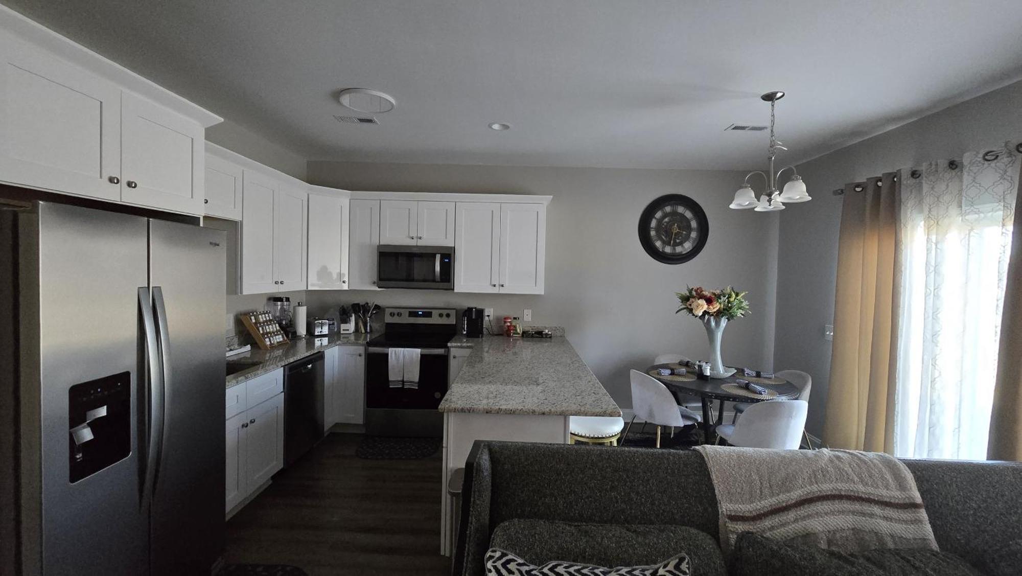 Gorgeous 3 Bedroom Home With Cable Tv In All Rooms & Free Wi-Fi Concord Eksteriør bilde
